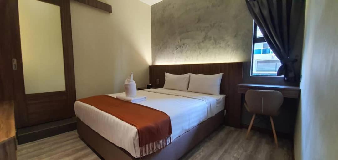 Vista Hotel Тавау Экстерьер фото
